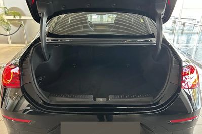 Mercedes CLA 180 AMG Line