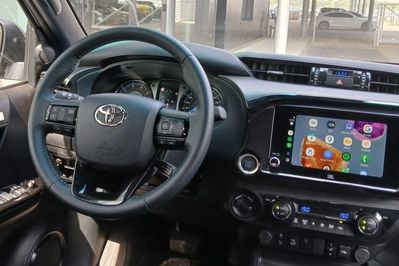 Toyota HiLux 2.8 d-4D Mhev Double Cab Invincible 4X4