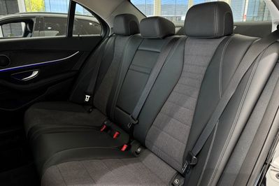 Mercedes Klasa E 200 4-Matic 9G-TRONIC