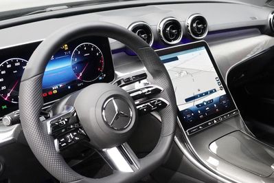 Mercedes Klasa C 200  4-Matic AMG