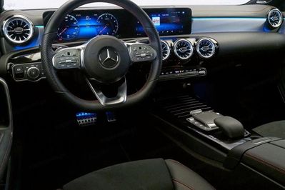 Mercedes CLA Shooting Brake 200 AMG Line