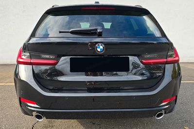 BMW Seria 3 Touring 330e xDrive