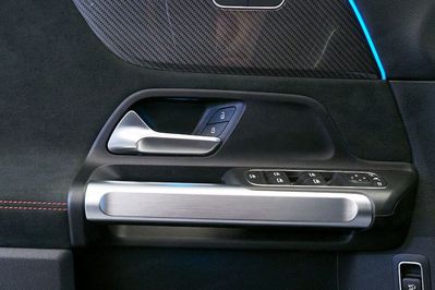 Mercedes GLB 200 d 4-Matic AMG Line 8G-DCT