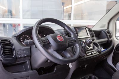 Fiat Ducato Kontener 8EP + Winda