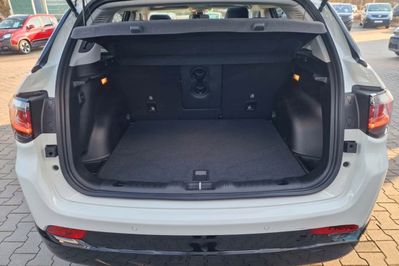 Jeep Compass Summit 1.5 T4 mHEV FWD DCT