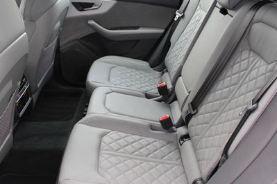 Audi Q8 SQ8 TFSI quattro