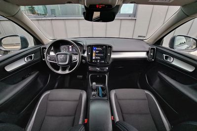 Volvo XC40 D3 AWD Momentum