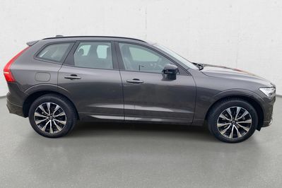 Volvo XC60 B5 B AWD Plus Dark