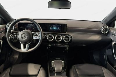 Mercedes Klasa A 200 Progressive 7G-DCT