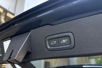Volvo V60 B4 B Plus Dark aut