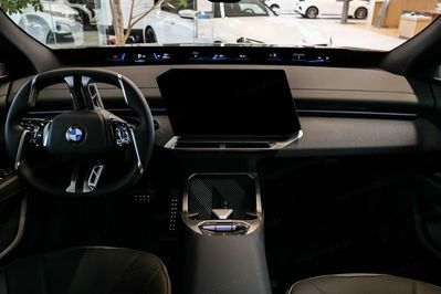 BMW iX3 50 xDrive