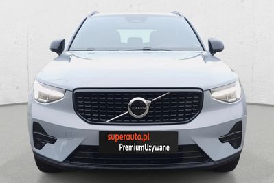 Volvo XC40 B3 B Plus Dark