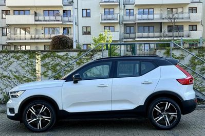 Volvo XC40 B4 B R-Design