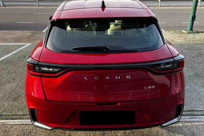 Lexus LBX Elegant 1.5 Hybrid