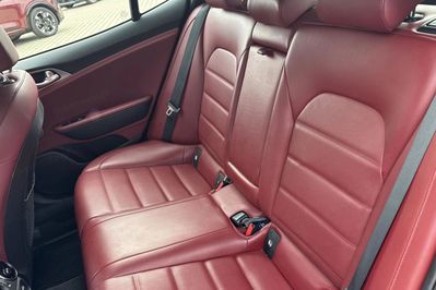 Kia Stinger 3.3 T-GDI V6 GT AWD