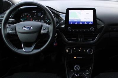 Ford Puma 1.0 EcoBoost Titanium