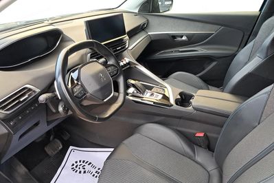 Peugeot 3008 1.6 PureTech Hybrid PHEV Allure Pack S&S EAT8