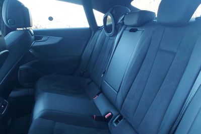 Audi A5 40 TFSI mHEV S tronic