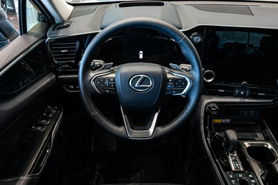 Lexus NX 450h+ Prestige 2.5 Plug-in Hybrid