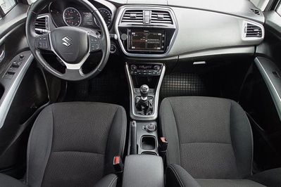 Suzuki SX4 S-cross 1.4 T Premium