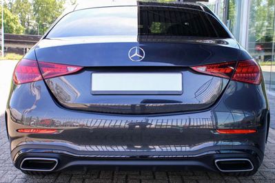 Mercedes Klasa C 200 4-Matic AMG