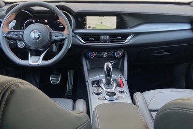 Alfa Romeo Stelvio Intensa Q4