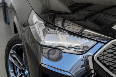 BMW iX2 eDrive20 M Sport