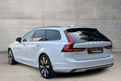 Volvo V90 T6 AWD Plug-In Hybrid Plus Dark aut
