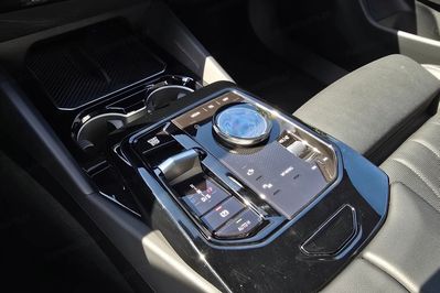 BMW Seria 5 520d xDrive mHEV M Sport aut