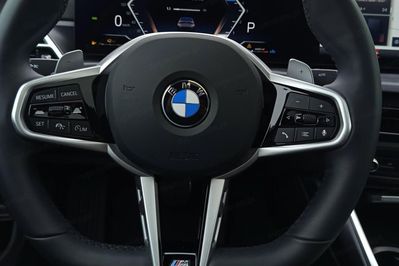 BMW Seria 3 330i xDrive M Sport sport-aut