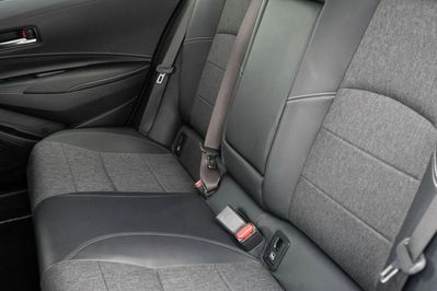 Toyota Corolla 1.8 Hybrid