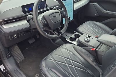 Ford Mustang Mach-E 75kWh RWD