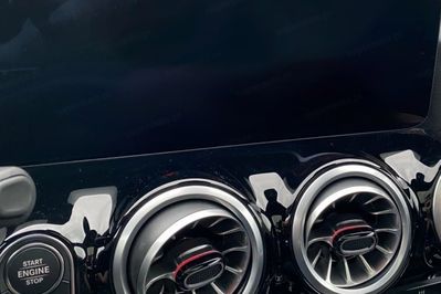 Mercedes GLA 220  4-Matic Progressive