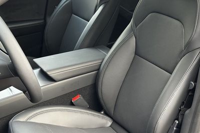 Tesla Model Y Long Range RWD
