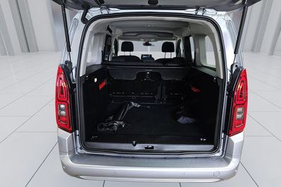 Toyota Proace City Verso Long 1.5 d-4D Business