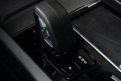 Volvo XC60 B5 B AWD Plus Dark