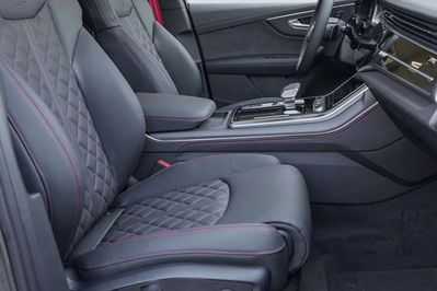 Audi Q7 SQ7 TFSI quattro