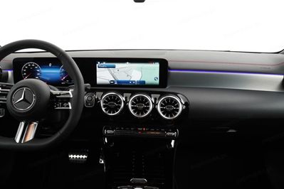 Mercedes CLA 200 AMG Line Shooting Brake