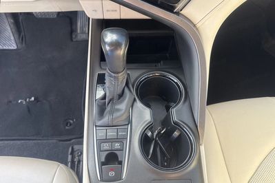Toyota Camry 2.5 Hybrid Comfort Cvt