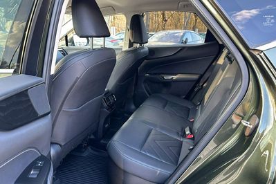 Lexus NX 450h+ Omotenashi AWD