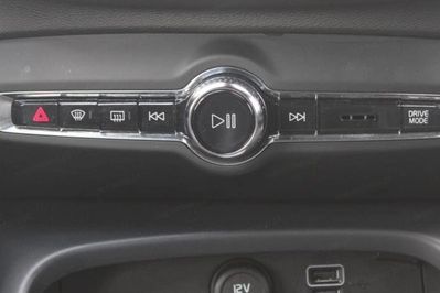 Volvo XC40 T3 R-Design