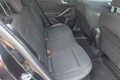 Ford Focus 1.0 EcoBoost ST-Line X