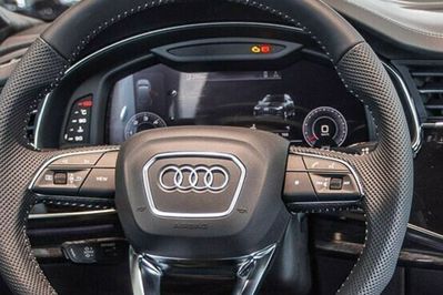Audi Q8 TFSI e quattro