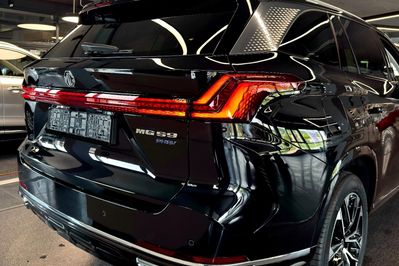 MG S9 Exclusive