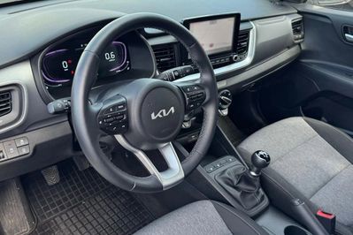 Kia Stonic 1.2 m