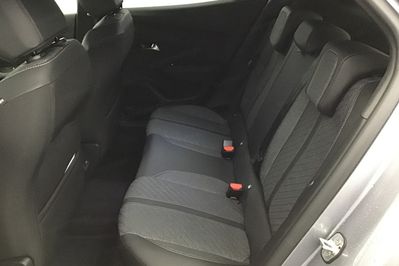 Peugeot 2008 ALLURE 1.2 PureTech