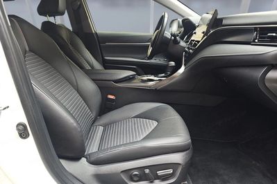 Toyota Camry 2.5 Hybrid Prestige