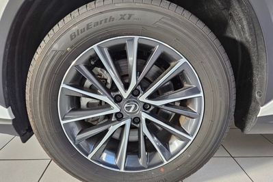 Lexus NX 350h Elegance 2.5 Hybrid