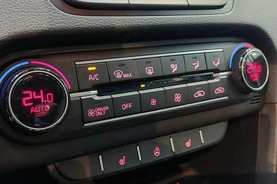 Kia XCeed 1.6 GDI PHEV Business Line DCT