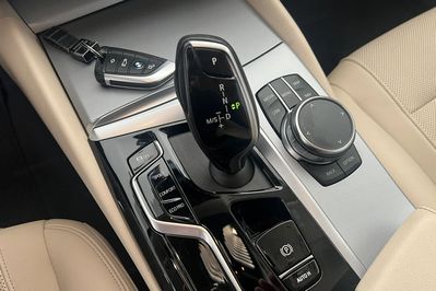 BMW Seria 5 520d mHEV aut